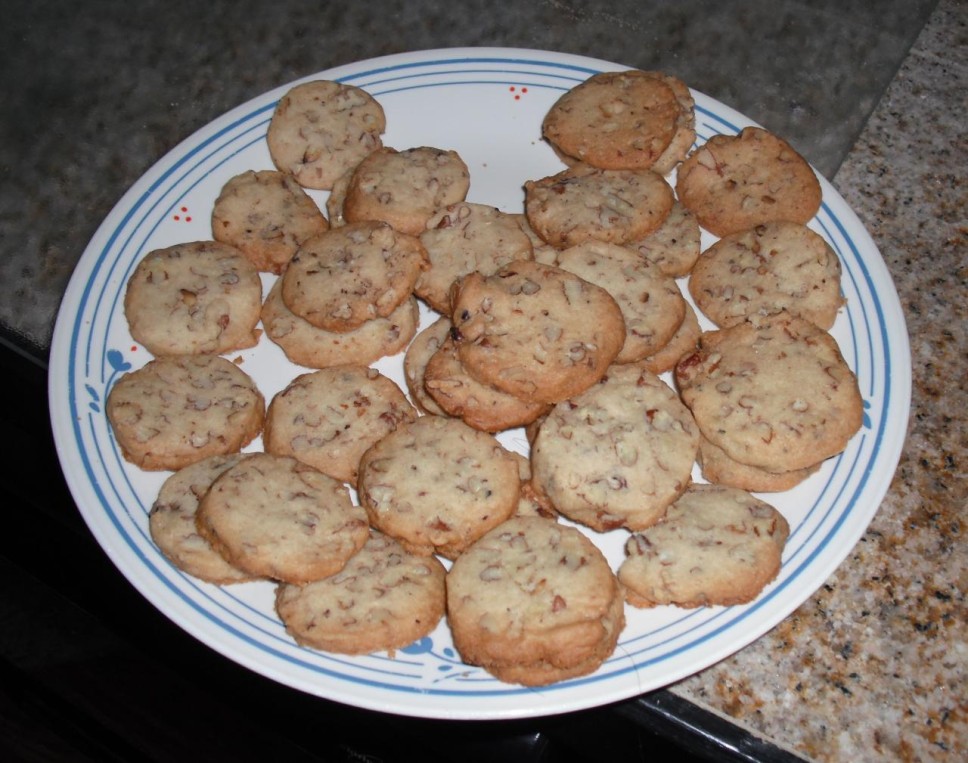Homemade Krispie Pecan Cookies
